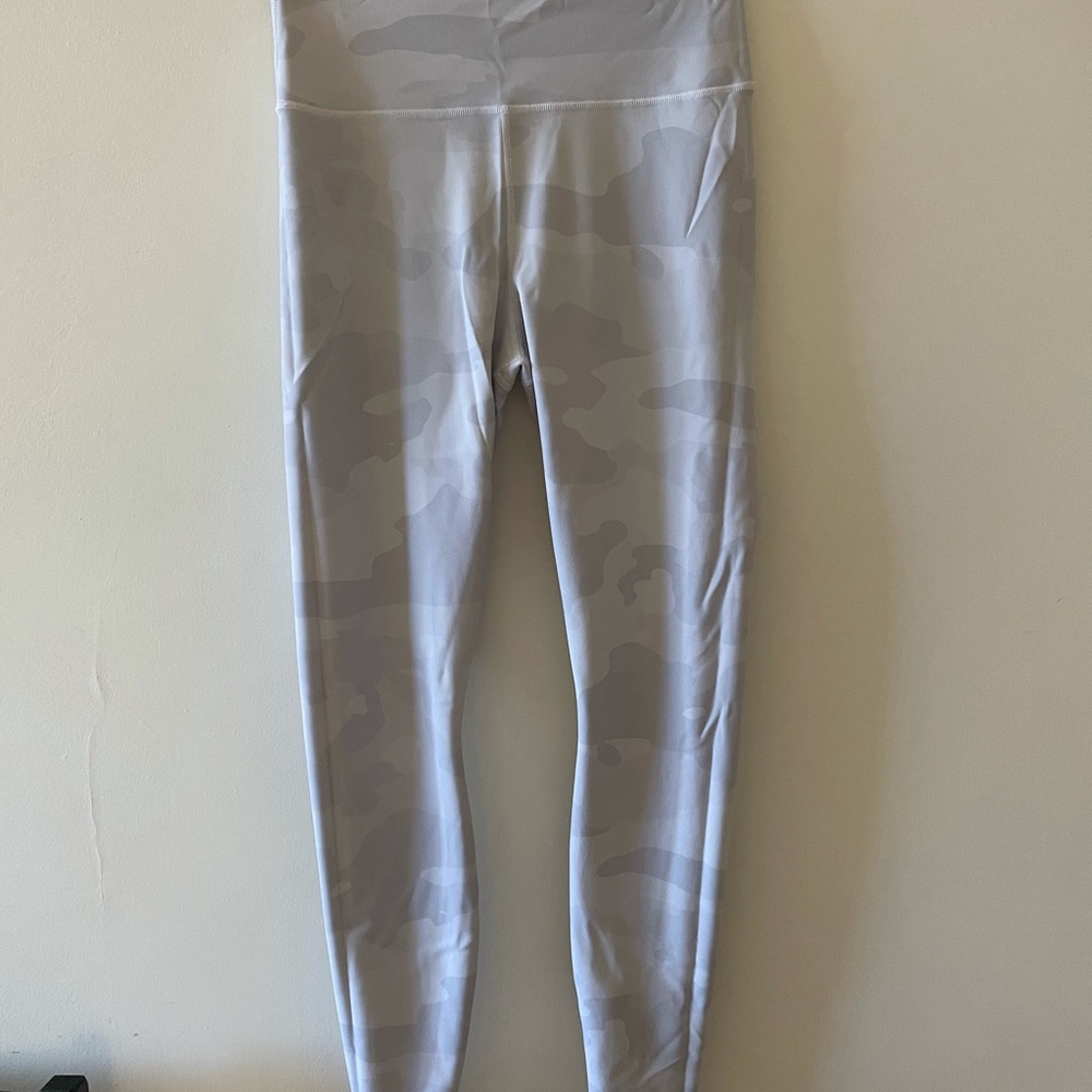 Alo white camo leggings